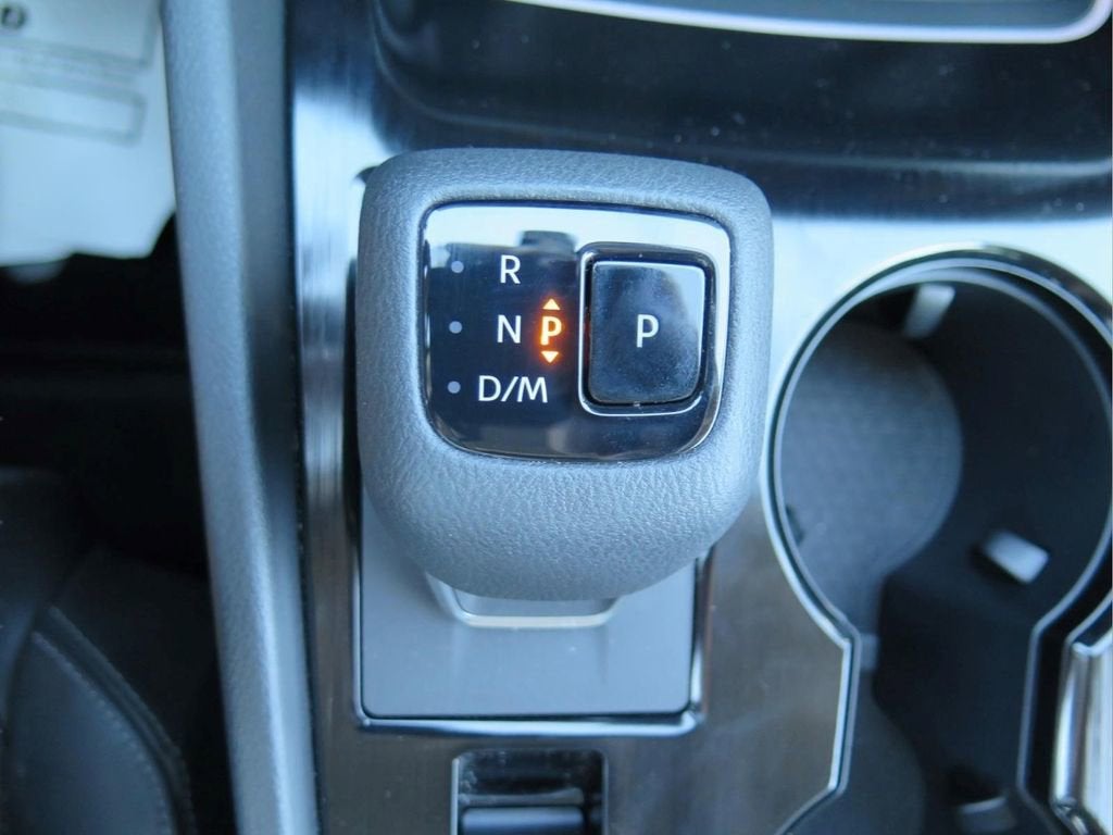 2024 Nissan Rogue SL FWD