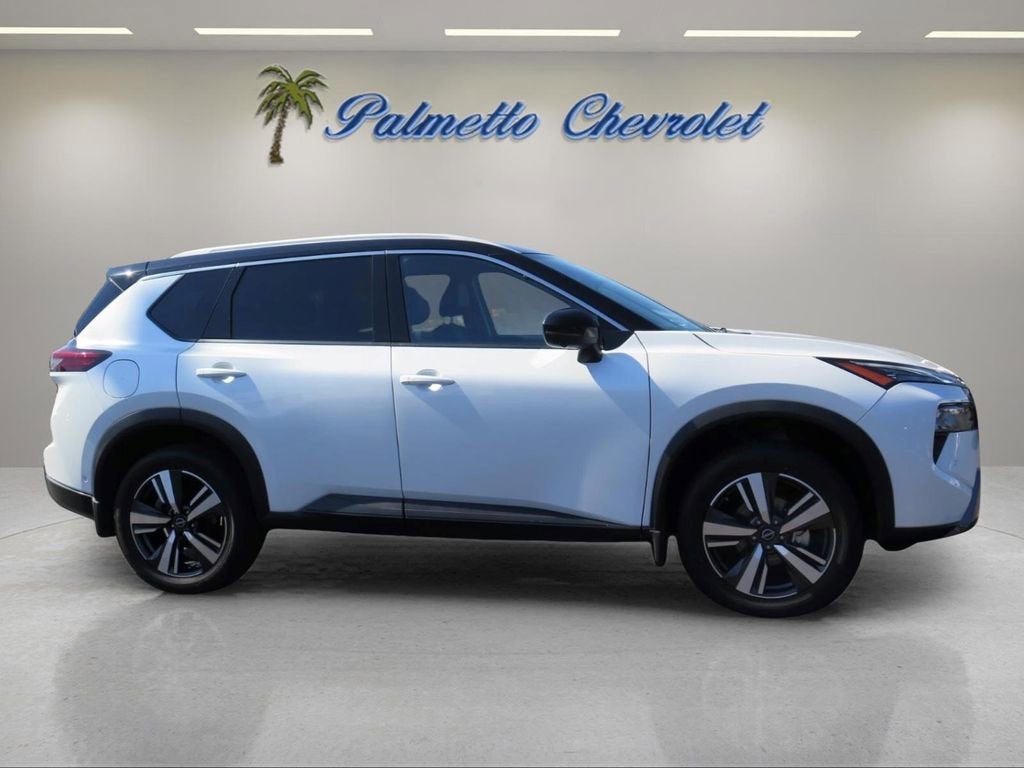 2024 Nissan Rogue SL FWD