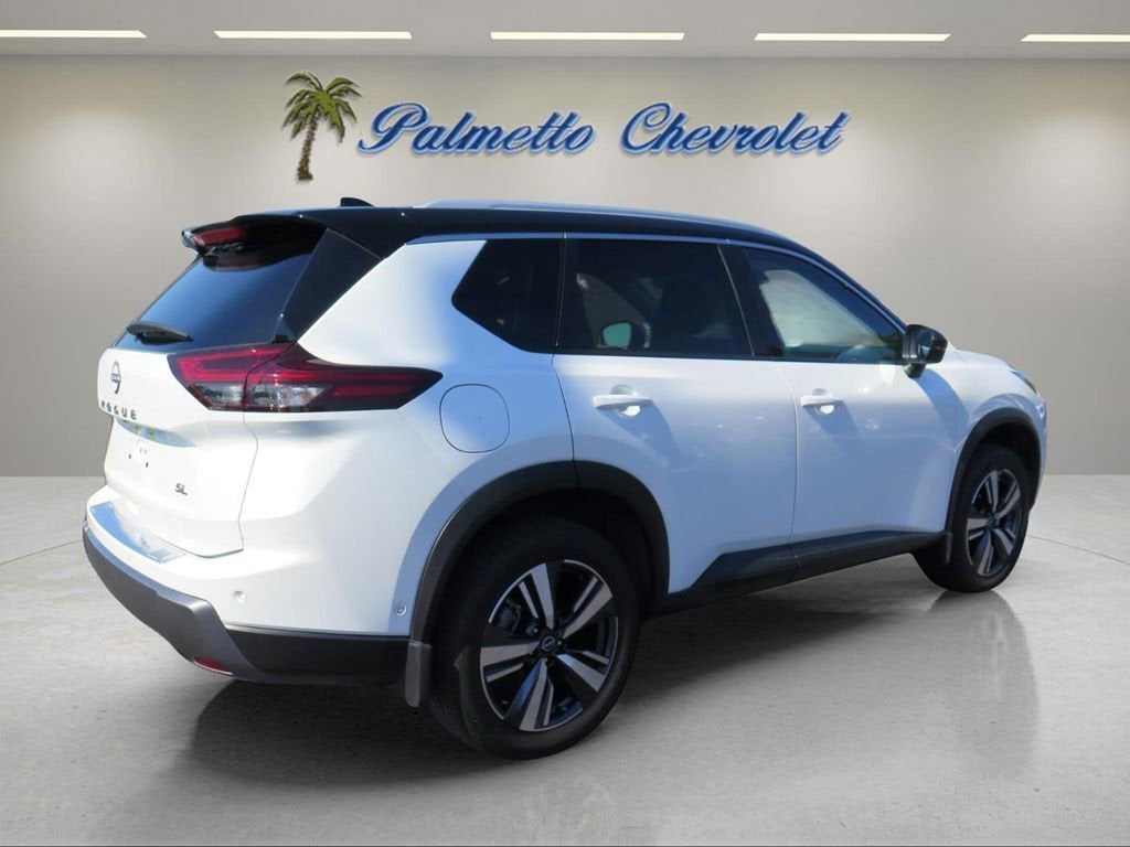 2024 Nissan Rogue SL FWD