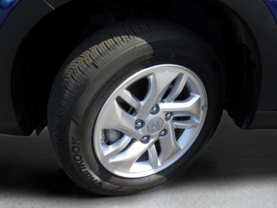2025 Hyundai Venue SE